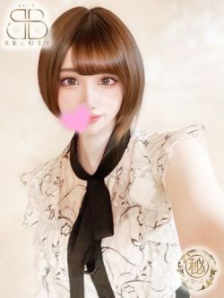 しずく【愛嬌抜群エロかわ美女】