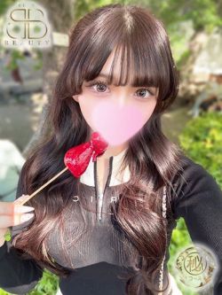 ななせ【現役JD美乳美少女】