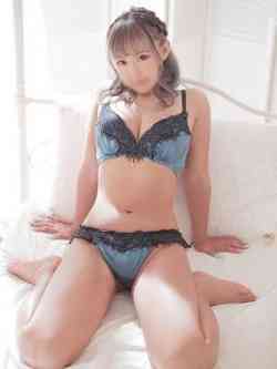 リセ【超ロリ顔☆Gカップ】