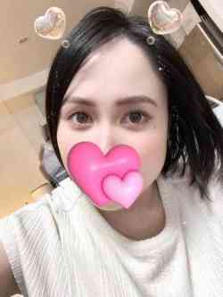 カオル(正統派美女)