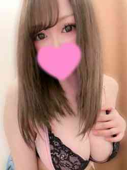 えみり