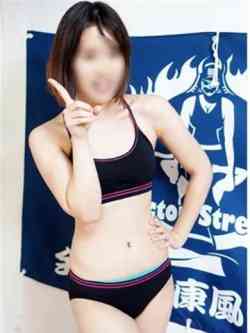 三田えつこ