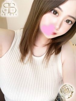 えみ【グラドル級豊満H乳美女】