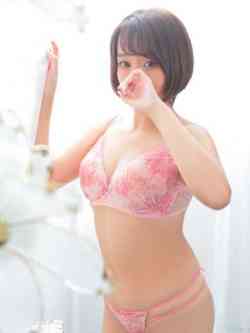 小松りほ