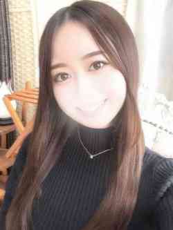 川原ゆきの