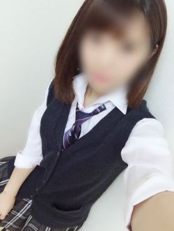 いちな(アロママッサージコース）