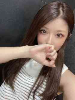 ゆりな