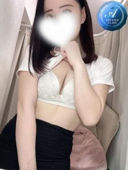桃谷みつき