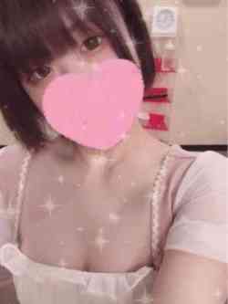 新人えな魅力のEcup美女♥