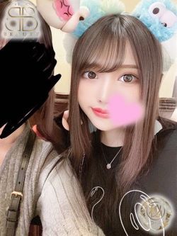 ゆり【感動必至の極上美少女】