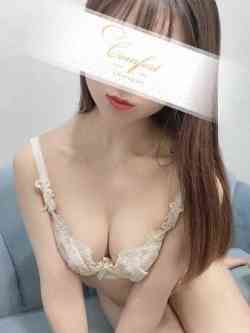 緋曽花りさ