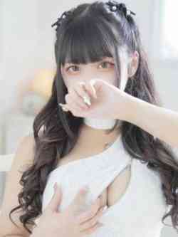 白花柑奈