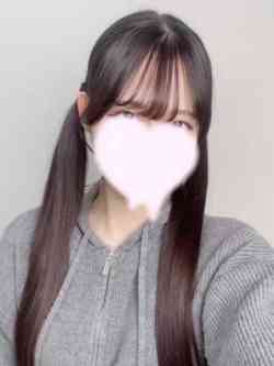 体験『モデルのような健康的美少女』