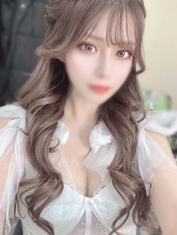えみ†モデル系スレンダー美女