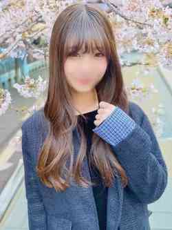ゆりな