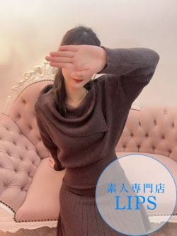 しいな【スラッと美脚、ドキッと】