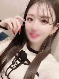 愛華ゆみ