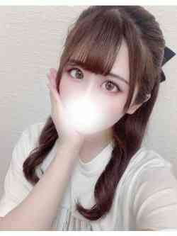 あられ純粋無垢の美少女