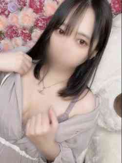 あやな