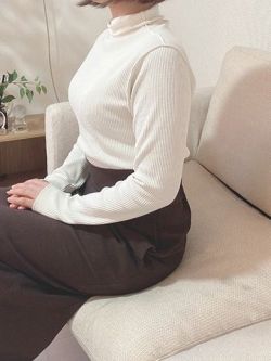 イトハ～衝撃の癒し系美人奥様～