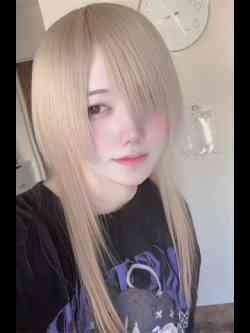 渚白（なぎさ・はく）