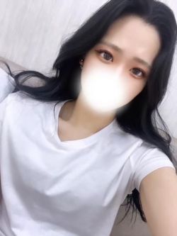 みう(新人)