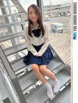 愛川れな【業界未経験】