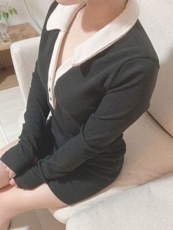 アカネ～極上のクビレ美人妻～