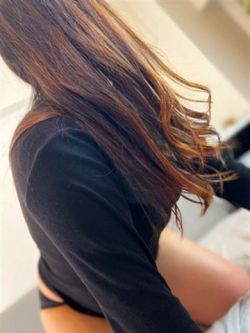 みな