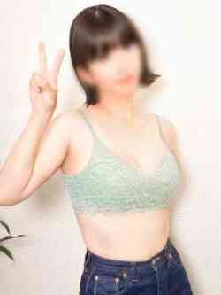 対馬さおり【パイパン元看護師】