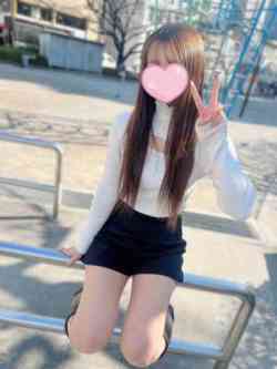 らら『癒しの最高峰美女』