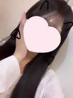 ももな『復帰の超清楚系の塩顔巨乳美少女』