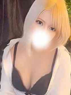 水菜えりな