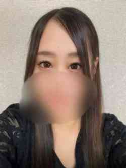 新人みな