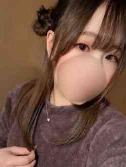 新人なつき