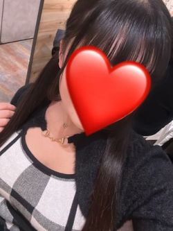 葉月もえ