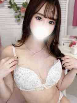 若林りな