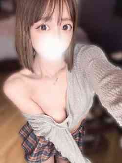 上村ひとみ