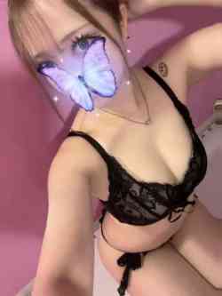 ニナ