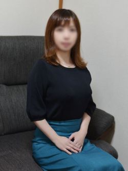 綾川さき