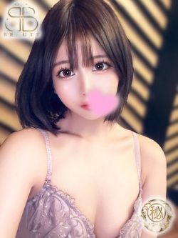 えな【アイドル系小柄美女】