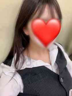 せりな