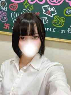 なの(Fカップスレンダー美女)