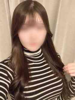 ゆめ【息をのむ程の綺麗な胸】