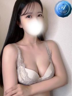 鈴木れみ