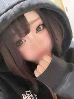 りょう【爆乳Hカップ美女現る】