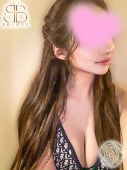 りま【伝説級美女降臨】
