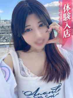 もえな