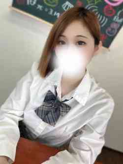 かんな(小柄美少女！)