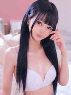 うる【黒髪清楚なロリ美少女】